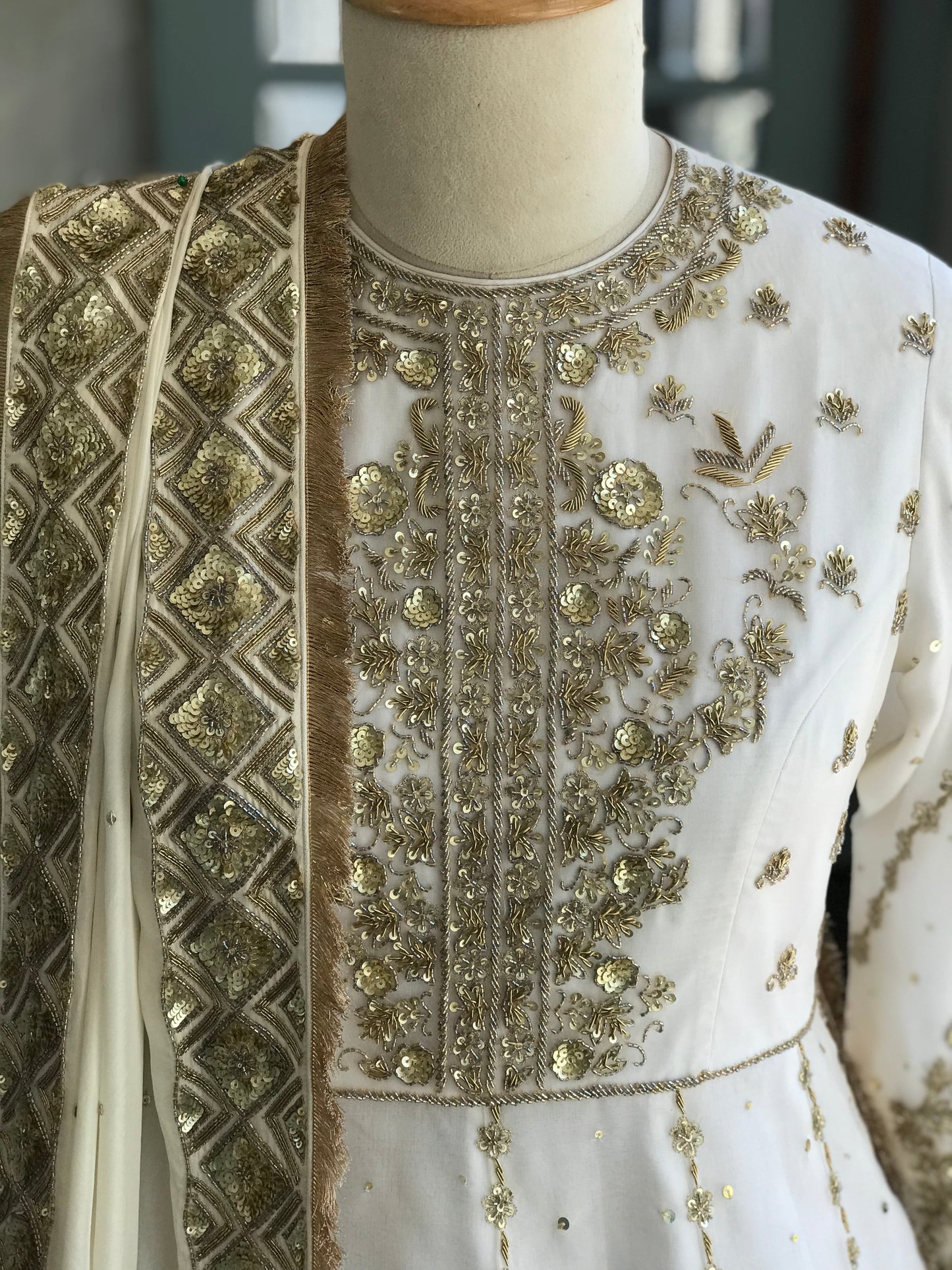 Maneesha : Set of 3
