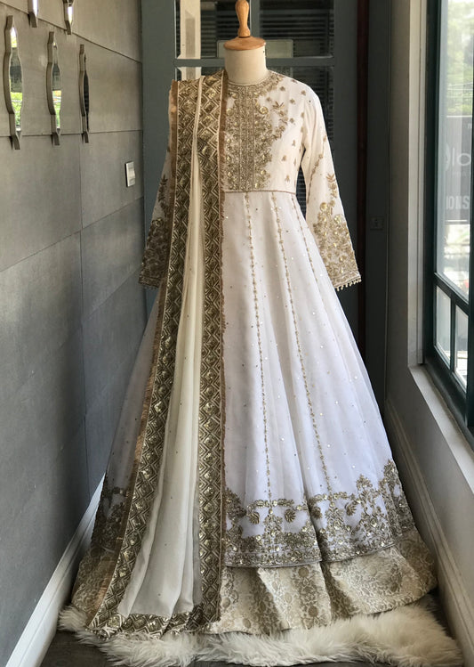 Maneesha : Set of 3